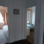 Hébergement de vacances 4 Bed House -