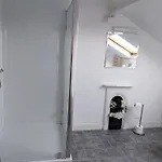 4 Bed House - * Scarborough