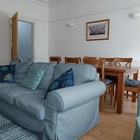 4 Bed House - *